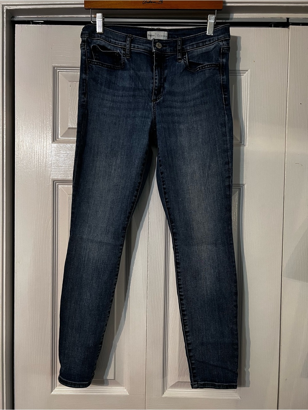 GAP True Skinny Jeans